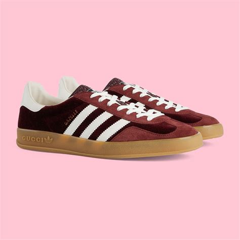 gucci gazelle burgundy velvet.